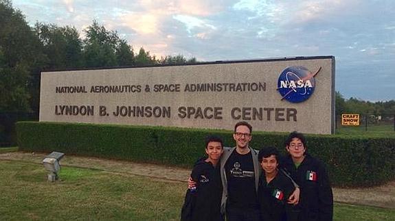 ¡Genial!:... Niños mexicanos ganadores de robótica, buscan regresar a la NASA ahora