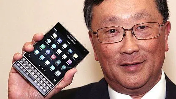 ¡Increíble!: 'BlackBerry' te ofrece dinero por tu iPhone (tecnología)