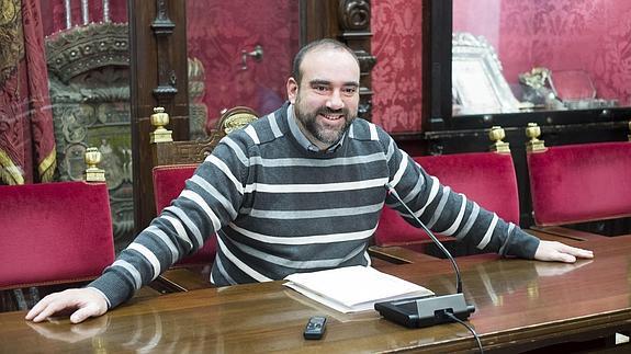 IU exige al alcalde que "acabe con la bronca entre Alhambra y el Ayuntamiento"