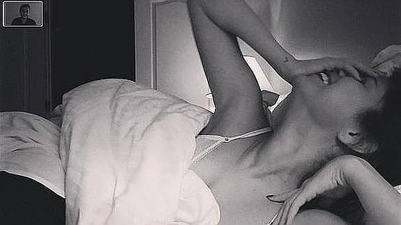 Selena Gómez y su foto en la cama con Dj Zedd