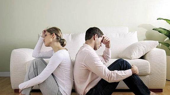 Casi la mitad de los hombres españoles cree que podría ser más feliz en su matrimonio