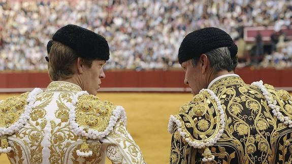 Tambores de guerra en la Maestranza