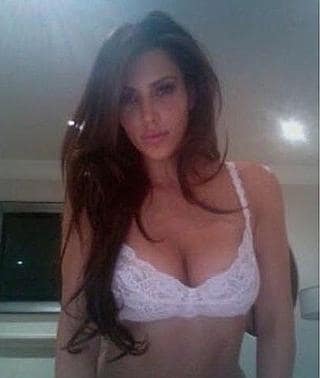 Kim Kardashian desnuda: publica dos 'selfies' mañaneros en ropa interior |  Ideal