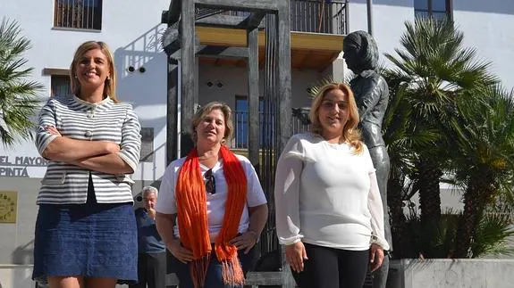 Las candidatas de La Zubia (PP, Ciudadanos y PSOE) en el Parque de La Encina.