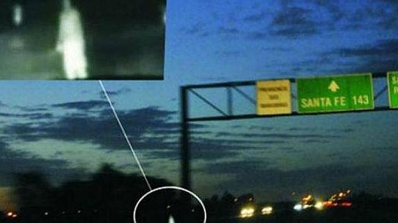 El extraño caso del fantasma que atemoriza a los argentinos en la carretera