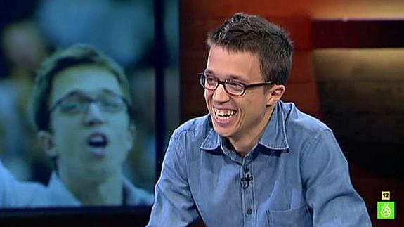 El cachondeo de Wyoming con Errejón: "¿Cuando sales por la noche a qué hora tienes que estar en casa?"