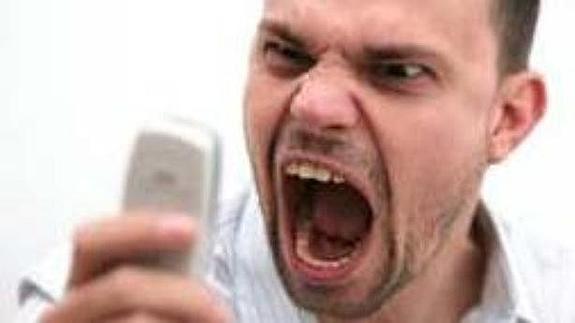 ¿Qué 8 excusas te dan las compañías telefónicas para que no te vayas?