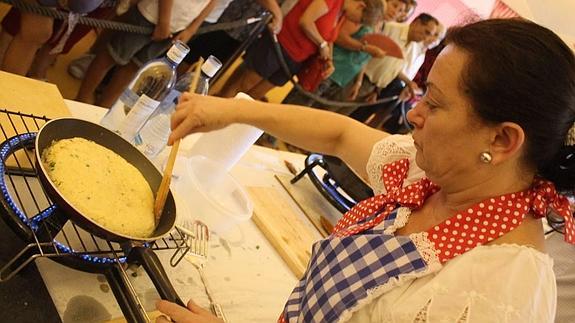 El tradicional concurso de cocina se abre esta edición a los participantes más pequeños. 