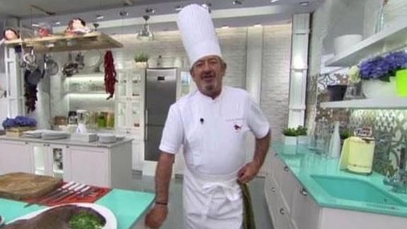 Arguiñano: "Somos unos cerdos humanos; entre la Champions y Cataluña nadie habla ya de los refugiados"