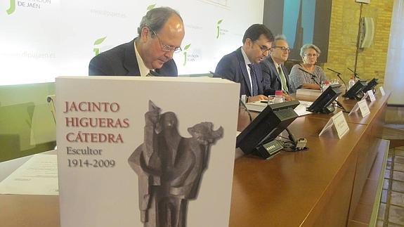 Una muestra y un libro hacen justicia a la gran obra de Higueras Cátedra