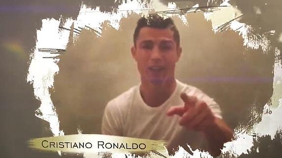 Cristiano Ronaldo canta... con Julio Iglesias