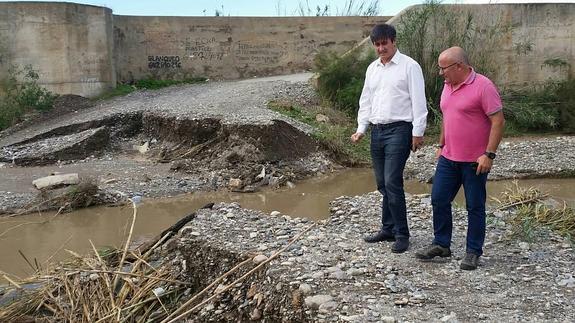 Adra y El Ejido analizan los desperfectos en los caminos rurales causados por las fuertes lluvias