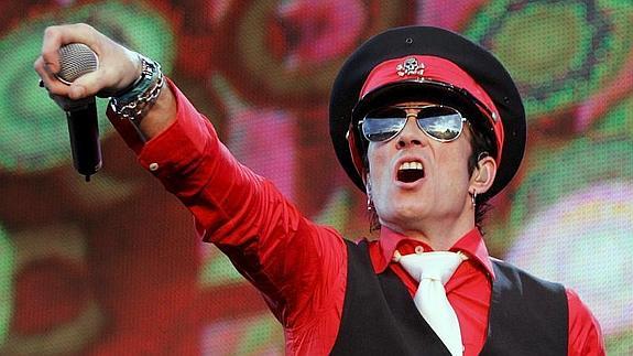 Scott Weiland  en un concierto en Hyde Park en 2005.