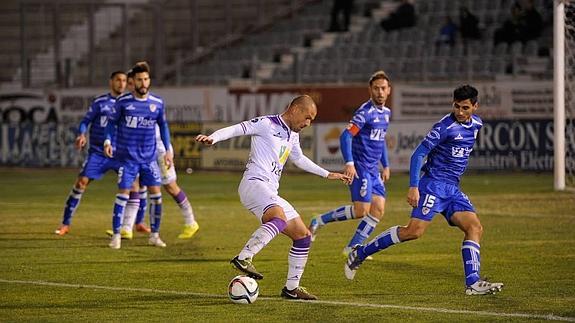 Lance del último partido del Real Jaén en La Victoria  