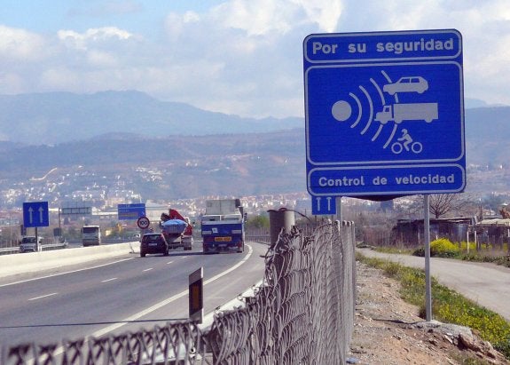 El viernes es el día que registra más multas por velocidad.