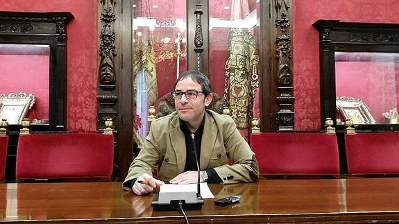 El PSOE vuelve a atacar a Torres Hurtado por su presunta participación en una promoción inmobiliaria