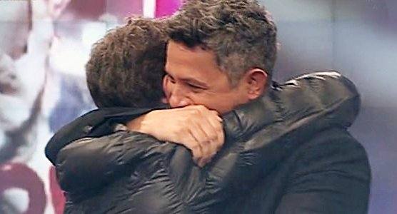 Alejandro Sanz arropa a Pablo Motos tras el fallecimiento de su padre