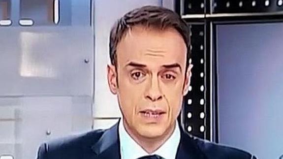 Jesús María Pascual, presentador de Telecinco, se 'ahoga' en directo en los Deportes