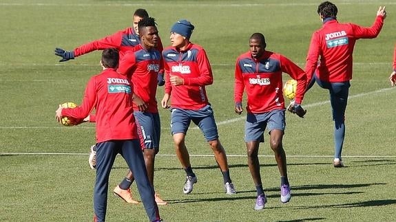 Vuelta con intensidad y tensión