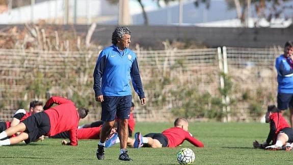 Néstor Gorosito, durante la sesión de entrenamiento de ayer. 