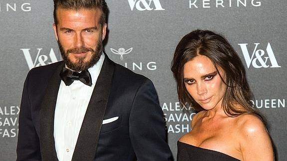 David sale al rescate de Victoria