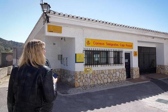 Correos. El último robo se ha registrado en Correos de Talará, donde forzaron la puerta.