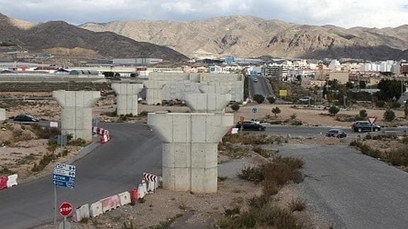 El puente de Las Losas y la nueva rotonda de la carretera de Alicún, próximos pasos de la variante