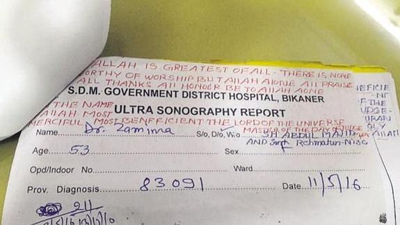 Un médico indio receta a sus pacientes hacerse musulmán