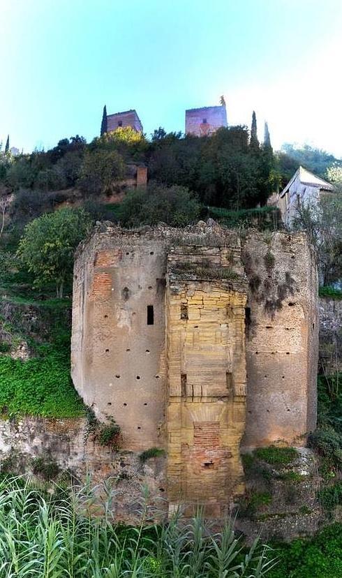 Puente del Cadí, o de los Tableros, en la Carrera del Darro.