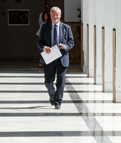 Educación discrepa del Defensor sobre el acoso en las aulas andaluzas