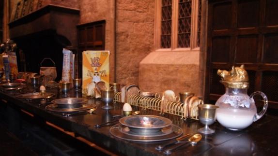 ¿Quieres desayunar en el castillo de Hogwarts  con Harry Potter?