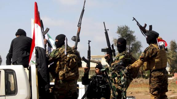 Estado Islámico prohíbe a los árbitros en el fútbol por regirse por la FIFA y no por Alá