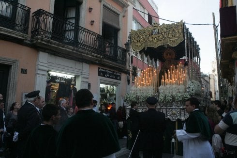 Paso de Nuestra Señora de la Esperanza Macarena.