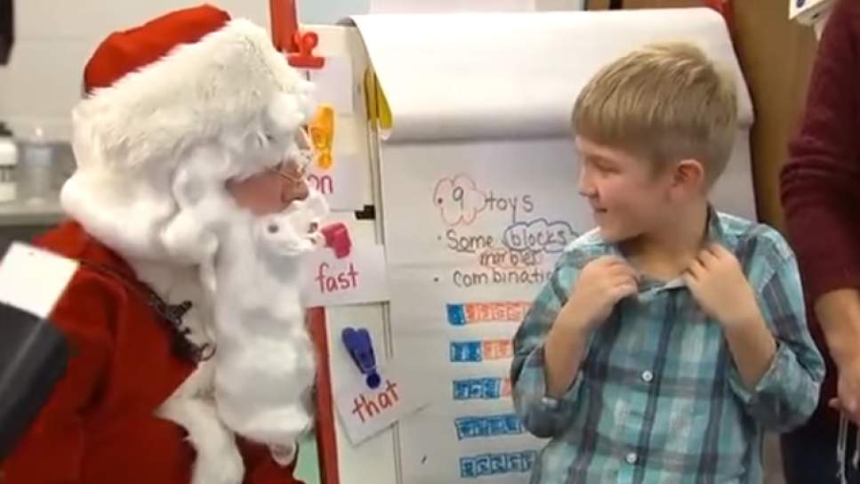 La tierna sorpresa a un niño que pidió a Papá Noel la vuelta de su padre a casa