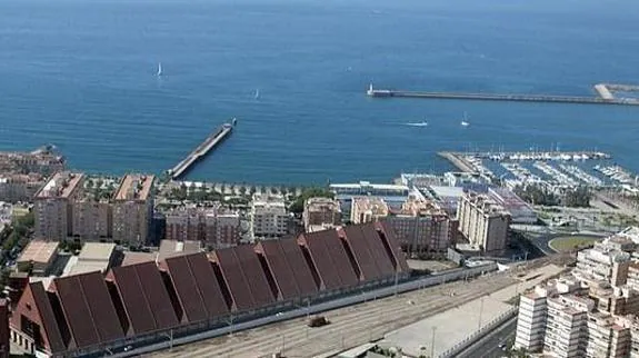 El Gobierno afirma que la Autoridad Portuaria de Almería recibirá 6,9 millones hasta 2020