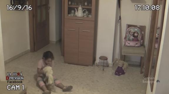 La muñeca 'poseída' y un cuarto endemoniado que arrasa en Youtube