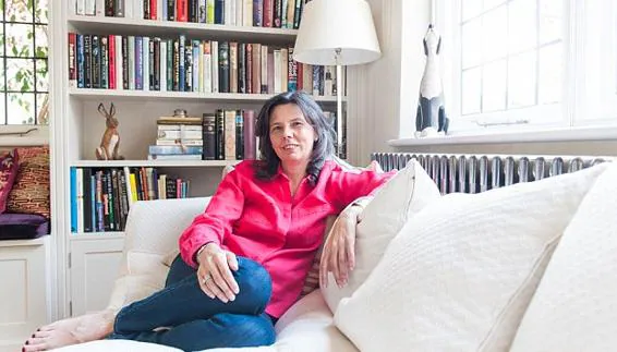 La escritora británica Helen Bailey pudo ser enterrada viva