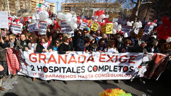 Granada pide «dos hospitales completos» por tercera vez