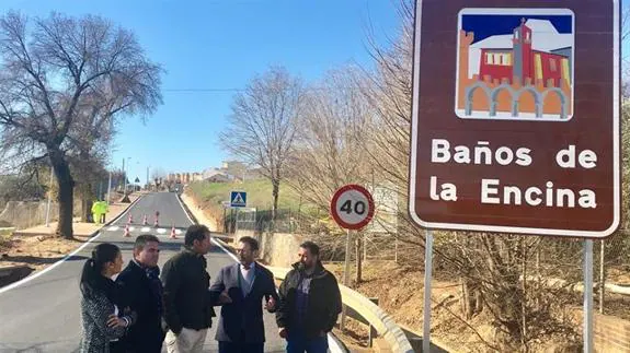 Finalizada la reforma del acceso a Baños de la Encina (Jaén) por la carretera A-6100