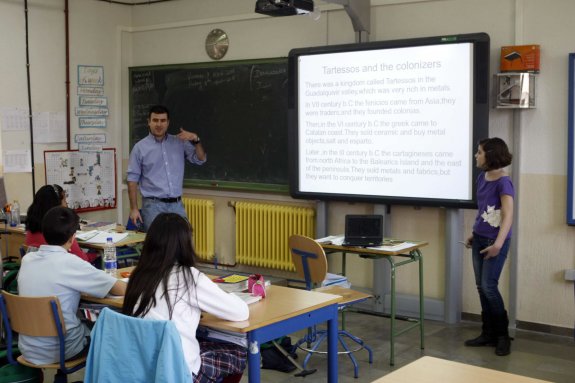 Clase bilingüe en el colegio Tierno Galván de Granada.