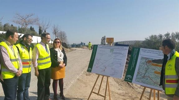 Comienzan las obras en la A-6052, que mejorará la comunicación entre Santiago de Calatrava y Jaén