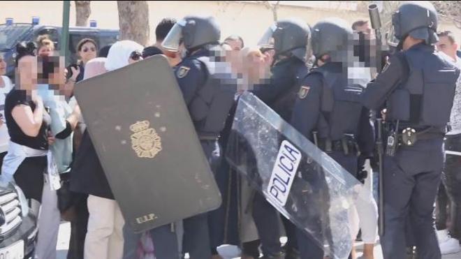 Tensión y lágrimas en la Zona Norte de Granada