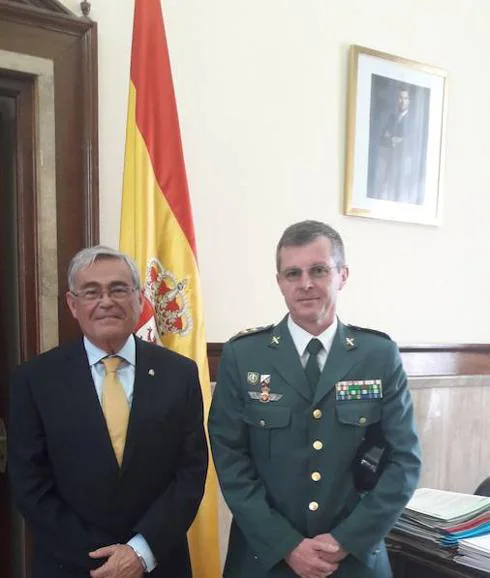 El nuevo jefe de la Guardia Civil de Almería se estrena en el cargo