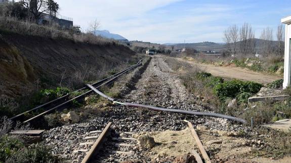 Obras de construcción del tramo del AVE que une Granada y Antequera a su paso por Loja. 