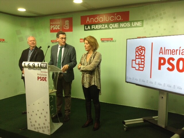 El PSOE llama a una "movilizacion social" contra la "tropelía" presupuestaria del PP