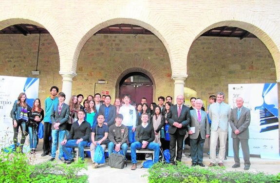 Fotos de los concursantes que competirán en esta edición del certamen.