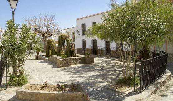 Almócita, ejemplo de desarrollo armónico