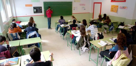Los docentes almerienses se quejan del poco interés de la inspección por los problemas que sufren los centros.