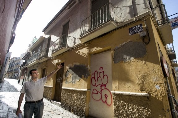 El motrileño José Carlos Álvarez propone hacer recreaciones históricas en lugares como Puerta Granada.