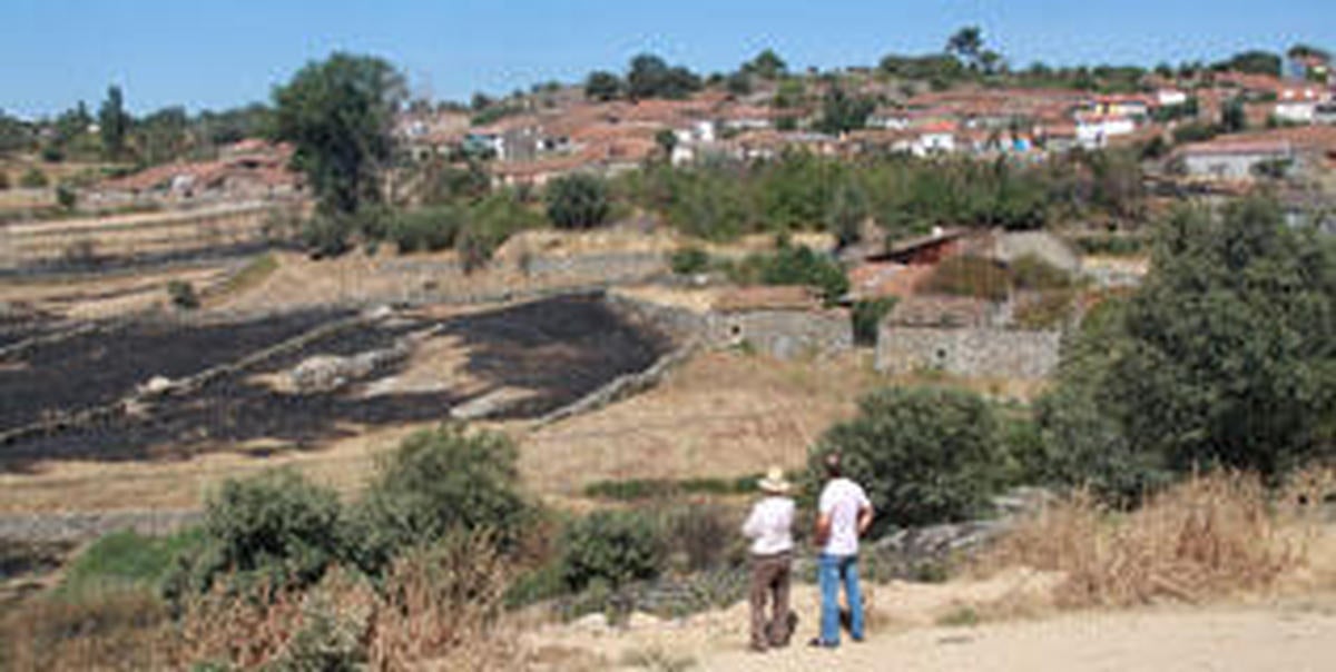 El teniente de alcalde de Valdehijaderos, autor fortuito del incendio